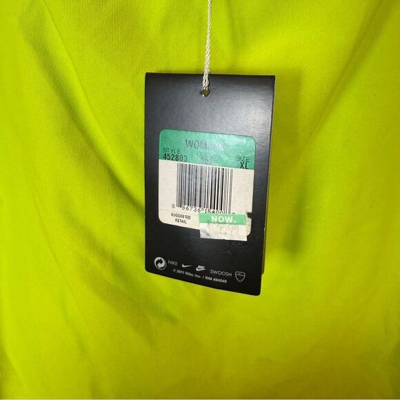 Nike Golf Dri-Fit Bright Green Skort - Picture 6 of 7